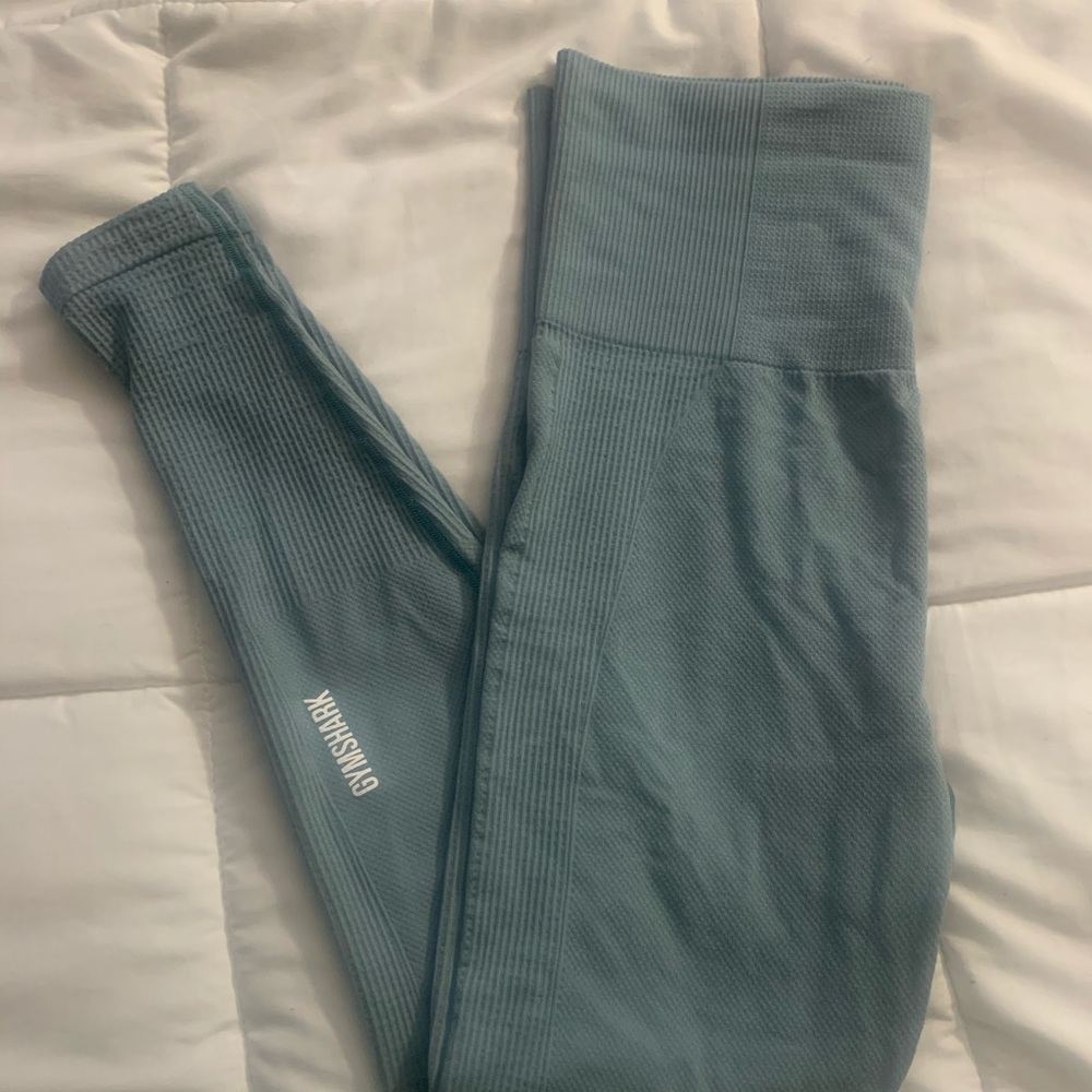 Gym shark Power Down legging size large!
